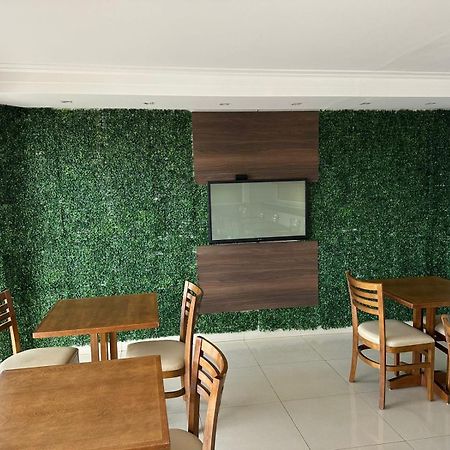 Big Hotel อารากัวรี ภายนอก รูปภาพ